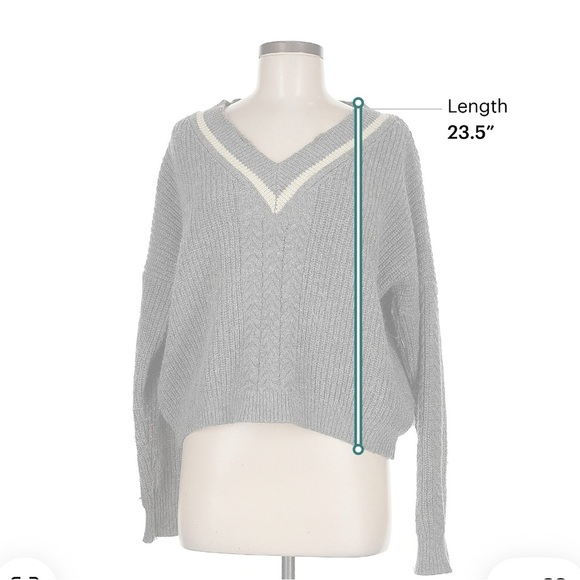 POL Gray and Cream V-Neck Sweater Size Medium Length 23.5 - Picture 3 of 4